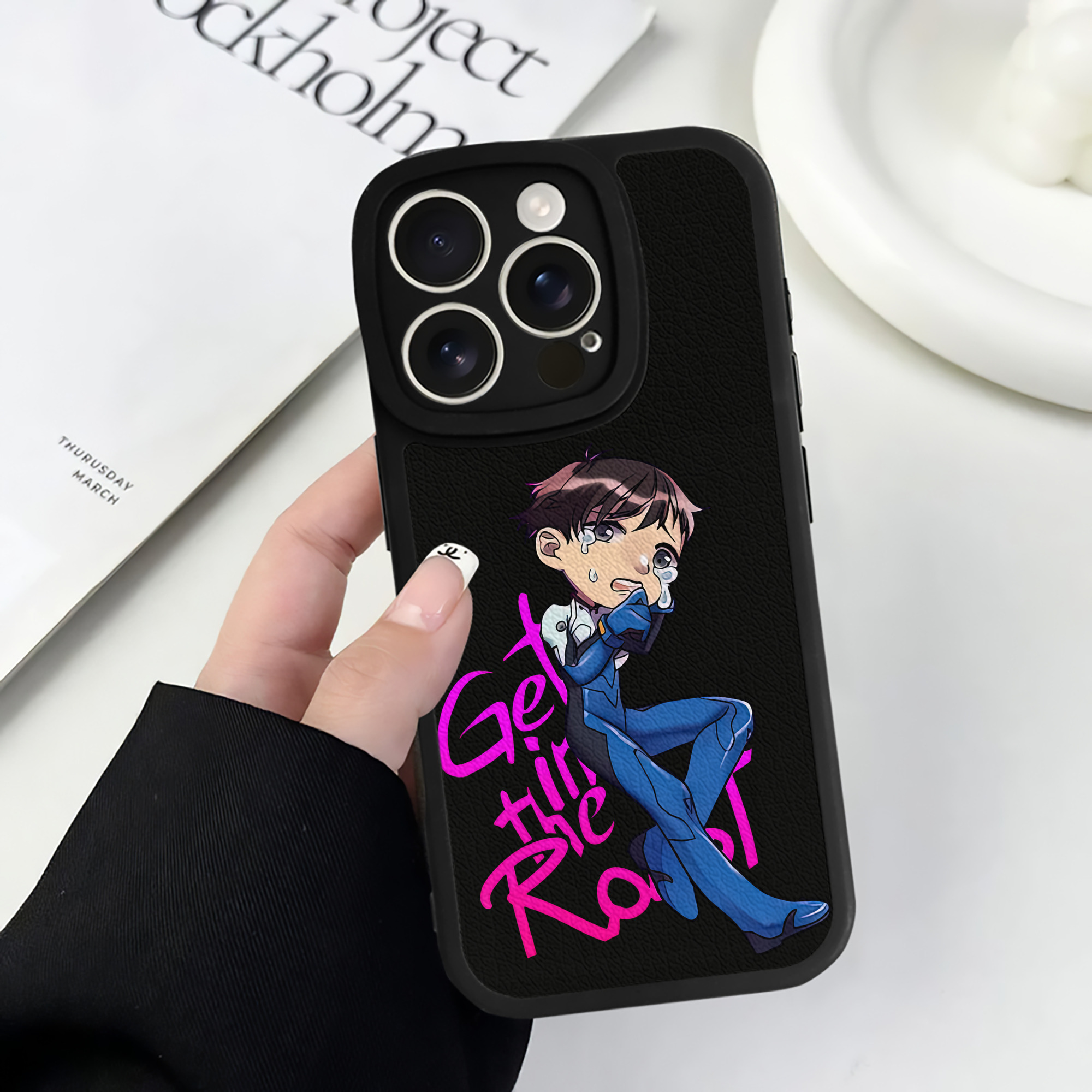 （画像用） EVA 新世紀エヴァンゲリオン 【iPhone 16シリーズ対応】シリコンスマホケース（レザー調） 材質：シリコン